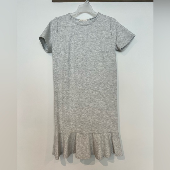 Gray Ruffle Hem Stevie Hender women’s dress size small - Picture 1 of 4